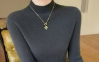  ,现在的实体服装店都在转让，未来实体服装店还能发展吗？